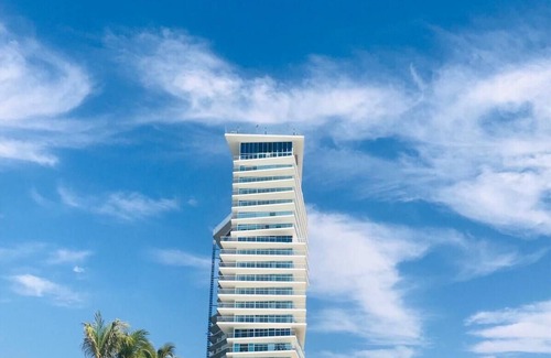 Playa Diamante Apartment | Acapulco Diamante - New Velera condo
