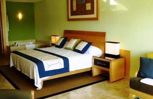 Playa Diamante Resort | Acapulco Grand Mayan 2 Bdrm