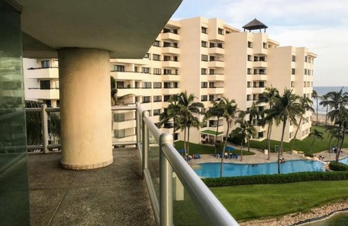 Playa Diamante Apartment | ACAPULCO VIDANTA MAYAN playa Y albercas ASISTENTE DOMESTICA