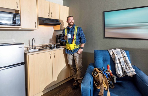 Central Okanagan Hotel | Accent Inns Kelowna