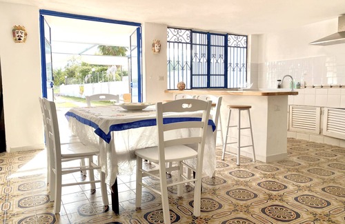 Falerna Villa | Accogliente Villino Fronte Mare