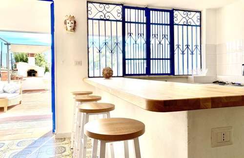 Falerna Villa | Accogliente Villino Fronte Mare