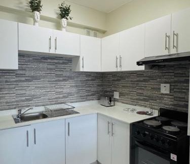 North Beach Apartment | Accommodation Front - Edgy Beachfront 2 Sleeper with Stunning View