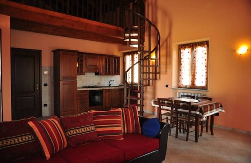 Canelli Apartment | Accommodation 'La Torre' in a renovated late 19th century country house