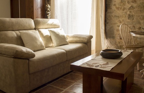 Siguenza Apartment | Accommodation Victoria Apartment with balcony