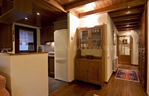 Baqueira Apartment | Acebo - Val de Ruda - Two Bedroom Apartment, Sleeps 6