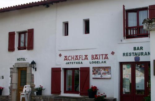 Ascain Hotel | Achafla Baita