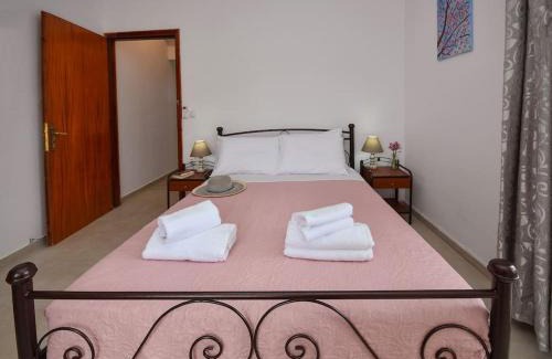 Gra Lygia Apartment | Achinos *1, Seaside, between Ierapetra & Myrtos !