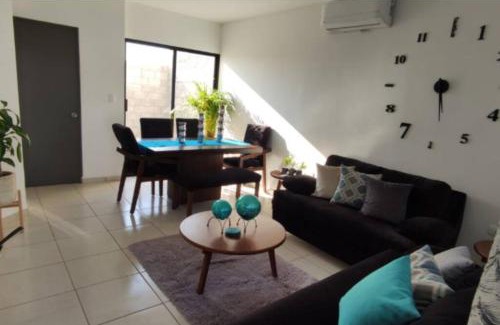 Mazatlan House | Acogedora casa 3 cuartos 2 baños en privada con alberca