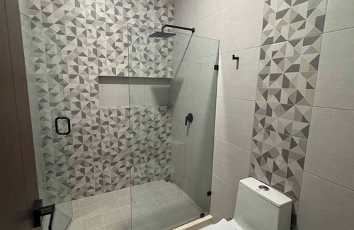 Tres Rios Hotel | Acogedora Habitación doble en Culiacán. 203.