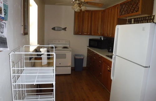 Avinger Apartment | Acorn Timbers Apartment - Lakefront apartment with pier on Lake O' the Pines.