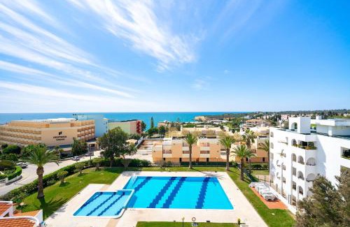 Alporchinhos Apartment | Acqua Vista - Family & Pool & 300M from BEACH