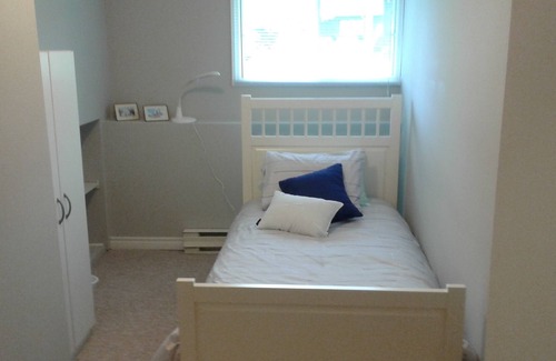West End Apartment | Across from beautiful Bowring Park 2brm apt