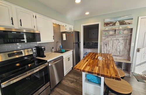 Ocean Isle Beach Condo | Across street from beach. Just steps away from beach access.