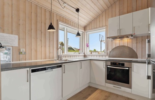 Flovt Strand House | Activity house - Flovt Strand, Haderslev