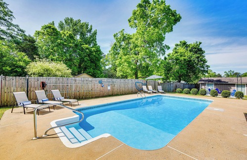 Acworth House | Acworth Oasis w/Pool, Hot Tub & Fire Pit!