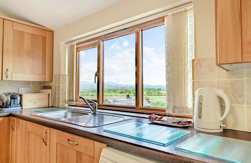 Kirkby-in-Furness Cottage | ADA'S COTTAGE, romantic in Kirkby-In-Furness