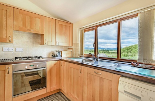 Kirkby-in-Furness Cottage | ADA'S COTTAGE, romantic in Kirkby-In-Furness