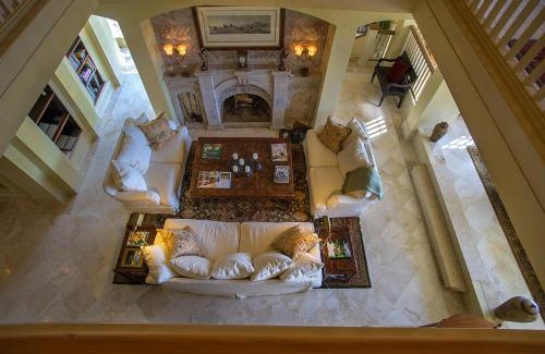 Newfane Bed & Breakfast | Adams Hill House Retreat - Artist-Architect's Estate, Newfane Vermont