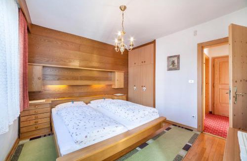 Tirolo Apartment | Adang Ferienwohnung Etschtal