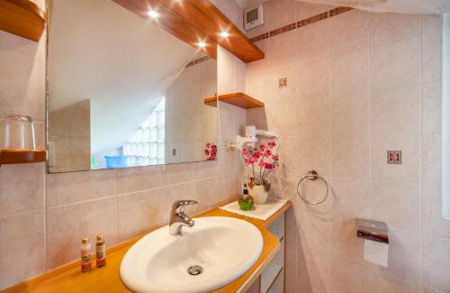 Tirolo Apartment | Adang Ferienwohnung Etschtal