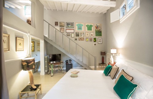 Santo Spirito Bed & Breakfast | AdAstra Suites
