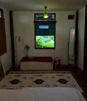 Samoeng House | Addict House A Homely Space in the Old Town with an Art Studio