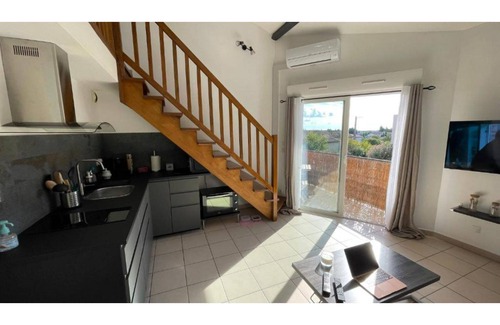 Salon-de-Provence Apartment | Addis Ababa