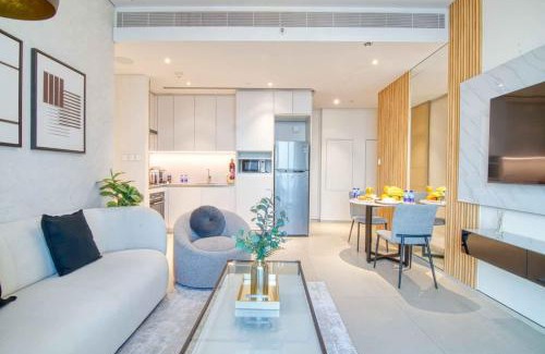 Dubai Marina Apartment | Address Beach Resort - 1BDR With Private Beach