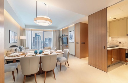 Downtown Dubai Apartment | Address Residences Dubai Opera - Burj Khalifa City Views 2 & 3-Bedroom Apartment 1 minute walk to Burj Khalifa, Dubai Mall, Dubai Fountain by Heaven Crest