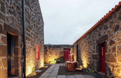Sao Roque do Pico House | Adega do Fogo - Spectacular Manor House at the foot of Pico Mountain and the Sea
