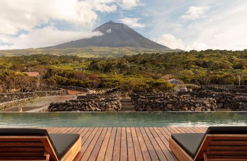 Sao Roque do Pico Villa | Adega do Fogo