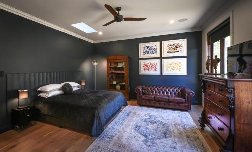 Summertown Villa | Adelaide Hills luxury cottage spectacular views
