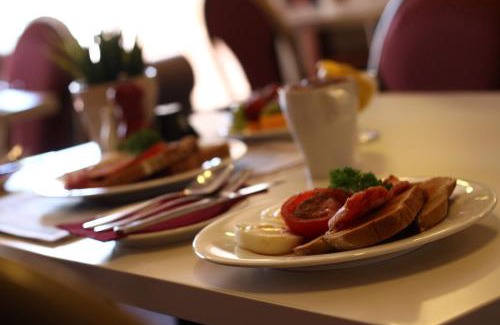 Glenelg North Hotel | Adelaide International Motel
