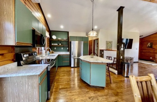 Fort Ann Cabin | Adirondack Cabin-21 acres to explore and only minutes to Lake George and Vermont