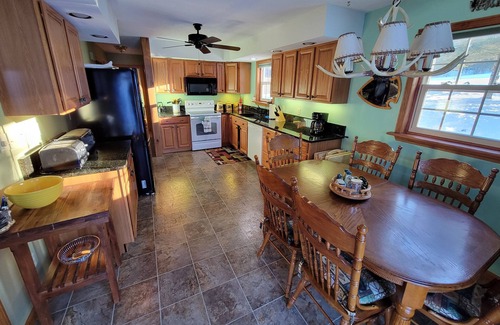 Olmstedville Cottage | Adirondack Cozy Cottage Hideaway