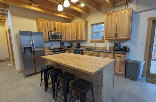 Lake George House | Adirondack Getaway in Lake George - 4 Bedroom New Construction House