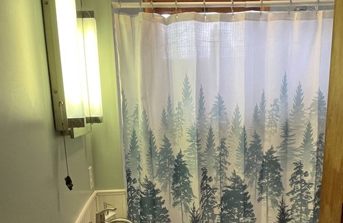 Forestport House | Adirondack Park getaway in the woods. Close to Otter Lake and Old Forge.