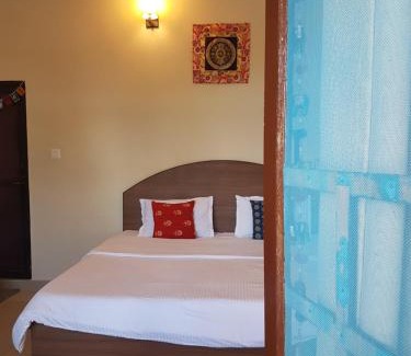 Gunehr House | Aditya Homestay Bir-Billing surrounded by Mountains