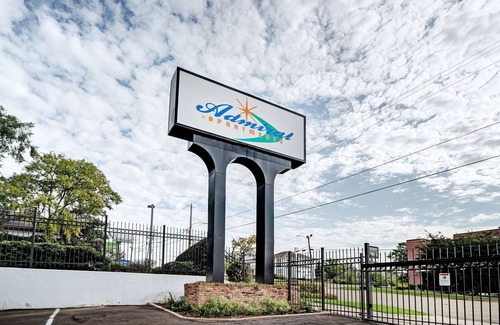 Greater Belhaven Apartment | Admiral Benbow #256