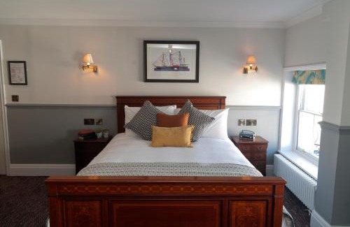Greenwich West Hotel | Admiral Hardy