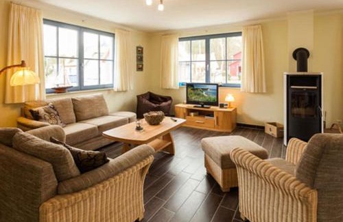 Glowe House | Admiralskoje Comfortable holiday residence