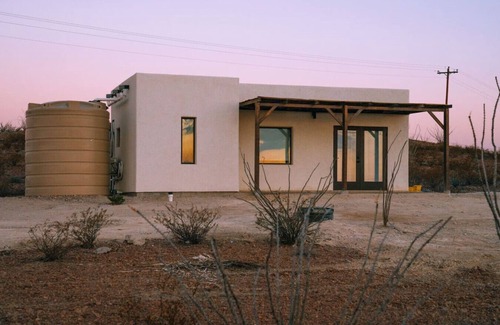 Terlingua House | Adobe Arches - The Armadillo