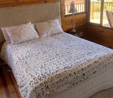 Kleinmond House | Adorable 2 bedroom seaside vacation home