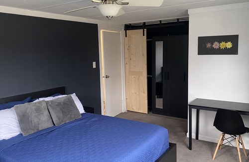 Manassas House | Adorable Accommodations