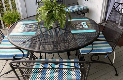 Palm Harbor Villa | Adorable Condo- 5 miles from Awesome Honey Moon Island! Upscale neighborhood!