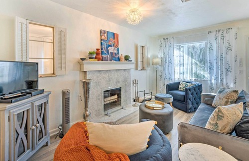 Mount Dora Cottage | Adorable Cottage w/ Yard, Walk to Lake Dora!