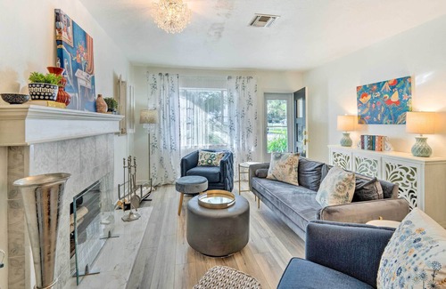 Mount Dora Cottage | Adorable Cottage w/ Yard, Walk to Lake Dora!
