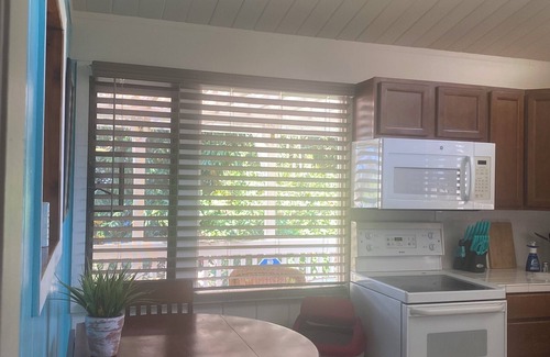 Kona Palisades Apartment | Adorable Guest Cottage with Lanai -sleeps 3