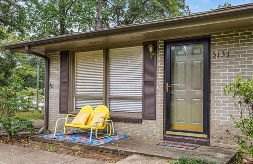 Crestline Heights House | Adorable house in quiet neighborhood outside of B'ham